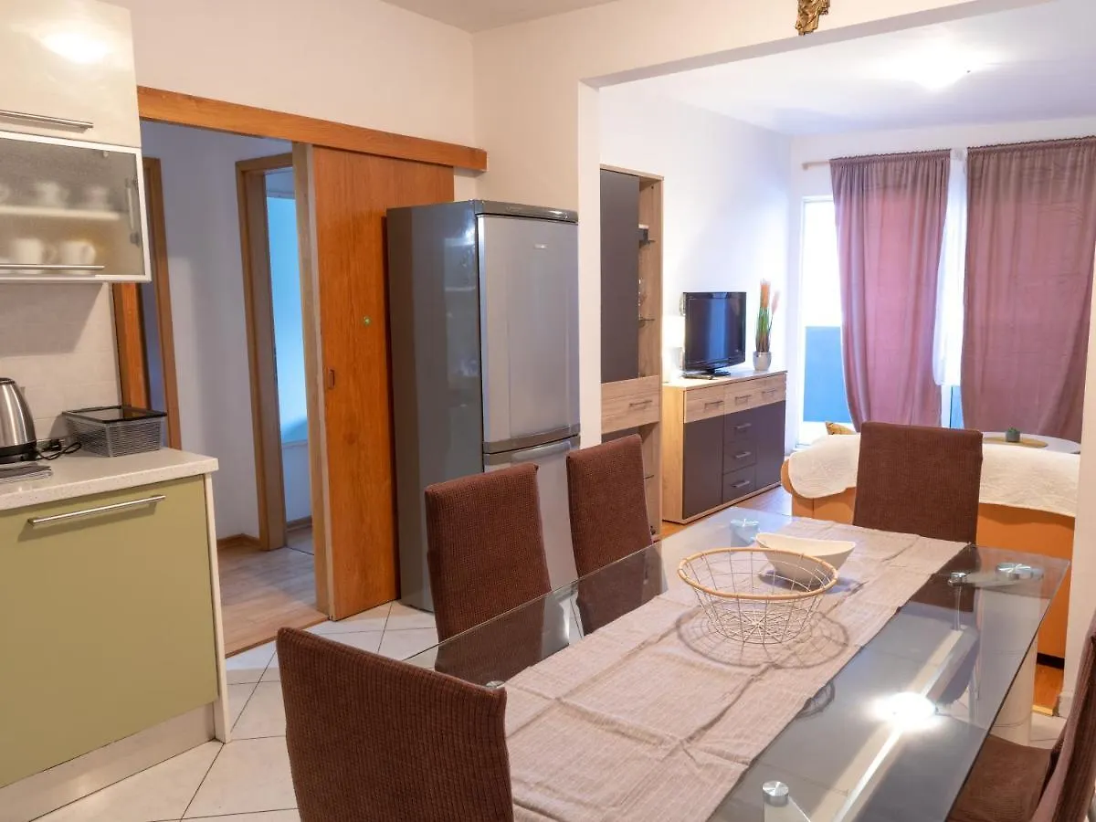 Luxury Apartment In Ancient City Split