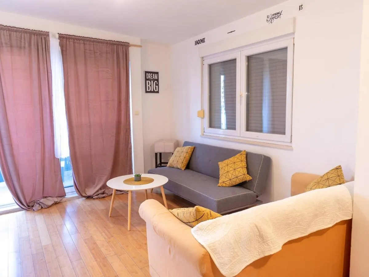 Luxury Apartment In Ancient City سبليت 0*,