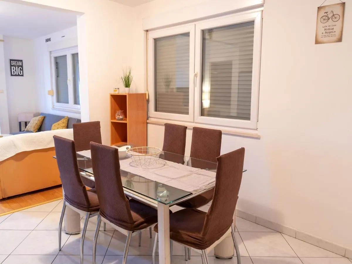 Luxury Apartment In Ancient City سبليت